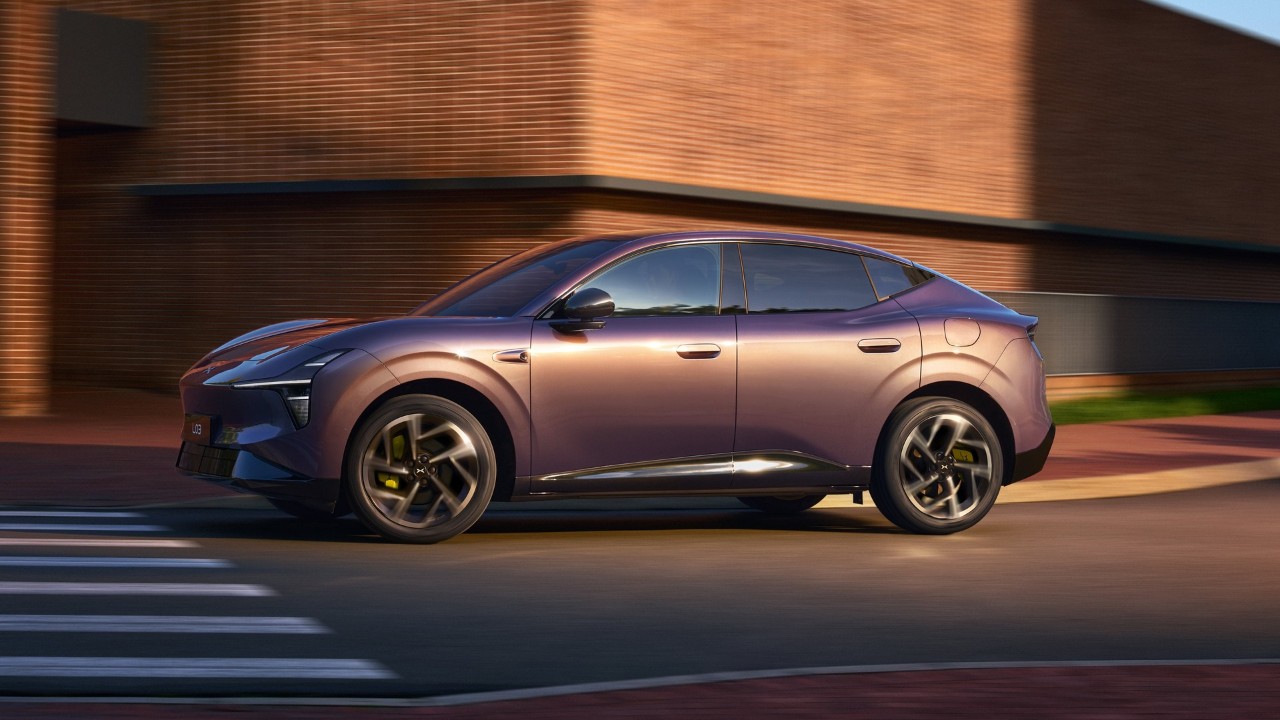 Xpeng apre gli ordini della L03: elettrica o range extender, tutti i prezzi per l'Italia - VIDEO