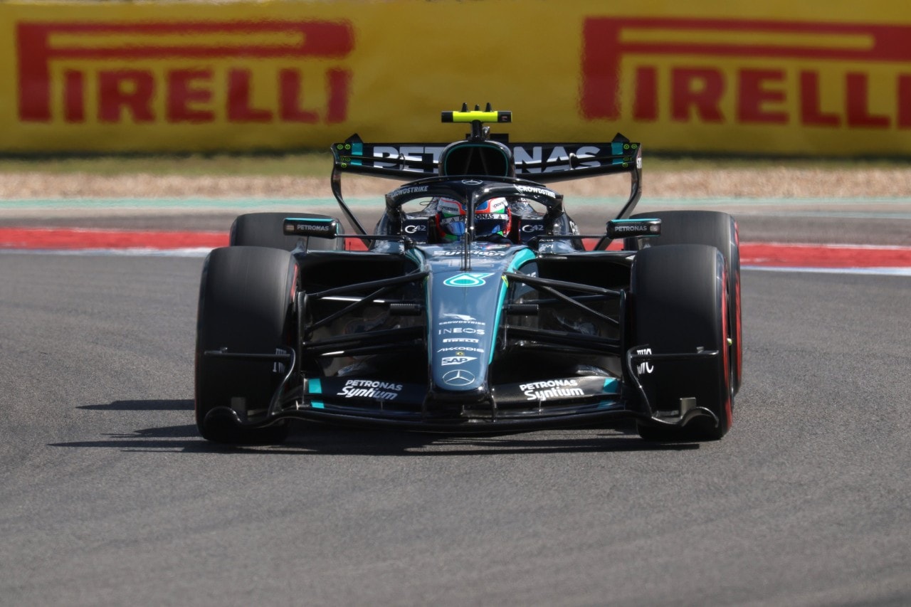 F1, Antonelli in pole al GP degli Stati Uniti
