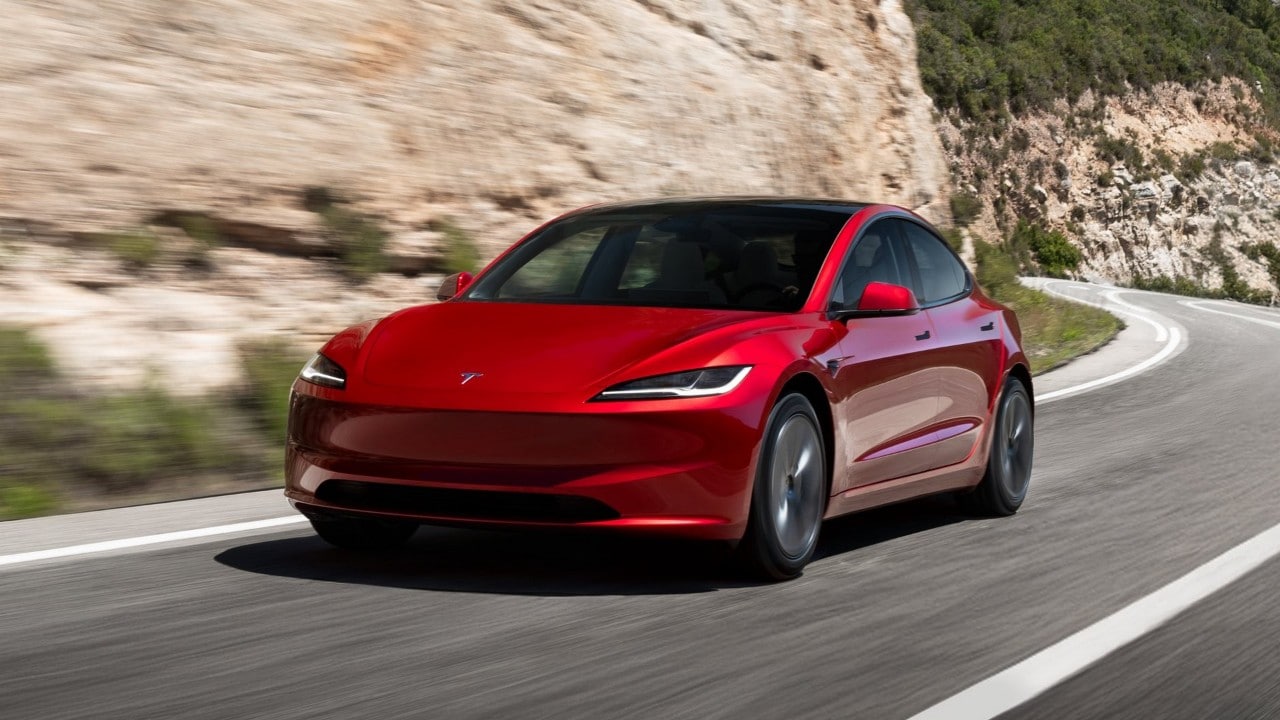 Tesla, nuovi segnali di ripresa dal mercato: lo "tsunami" politico di Musk è alle spalle