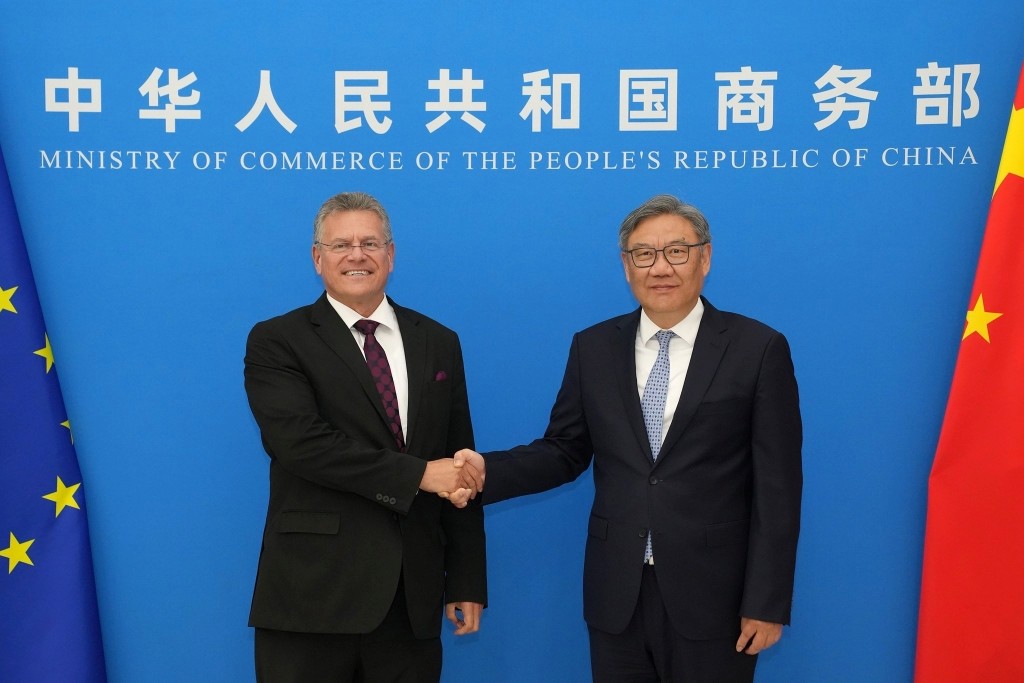 Cina-Ue, accordo sulle ibride: le esportazioni verso l'Europa saranno dimezzate
