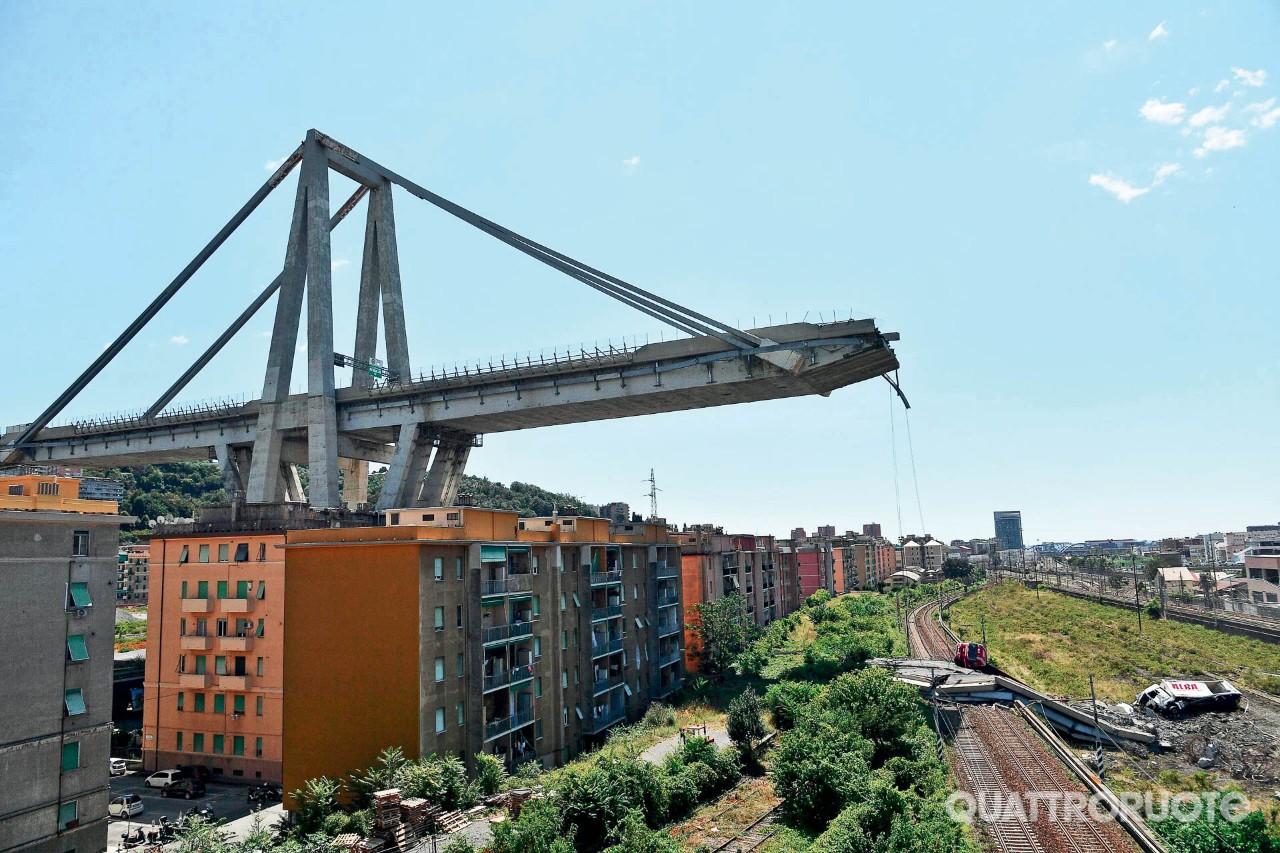 Ponte Morandi, la sentenza a 8 anni dal crollo: 12 anni a Castellucci