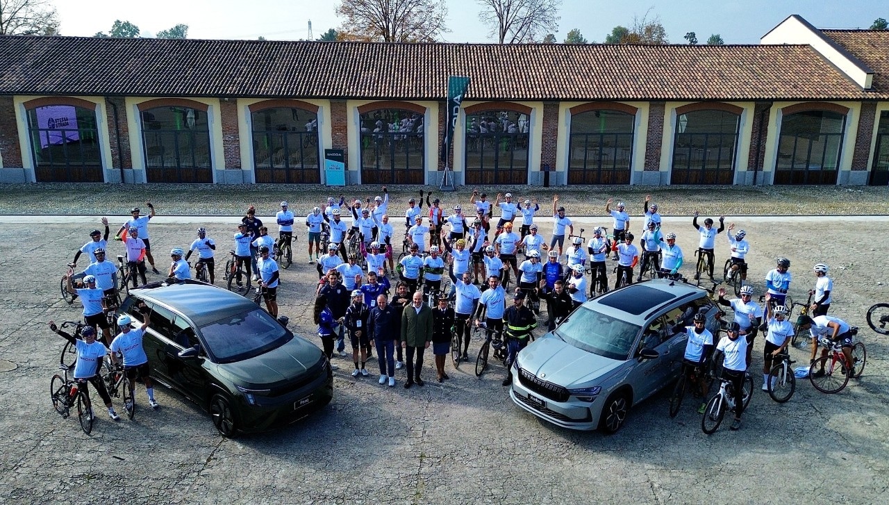 Auto e bici, basta contrapposizioni: è ora di fare la Stessa Strada