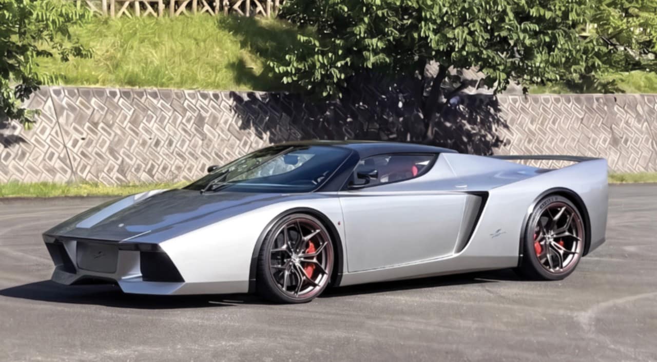 V12, cambio manuale, 8 esemplari: Kode89, la sportiva di Ken Okuyama