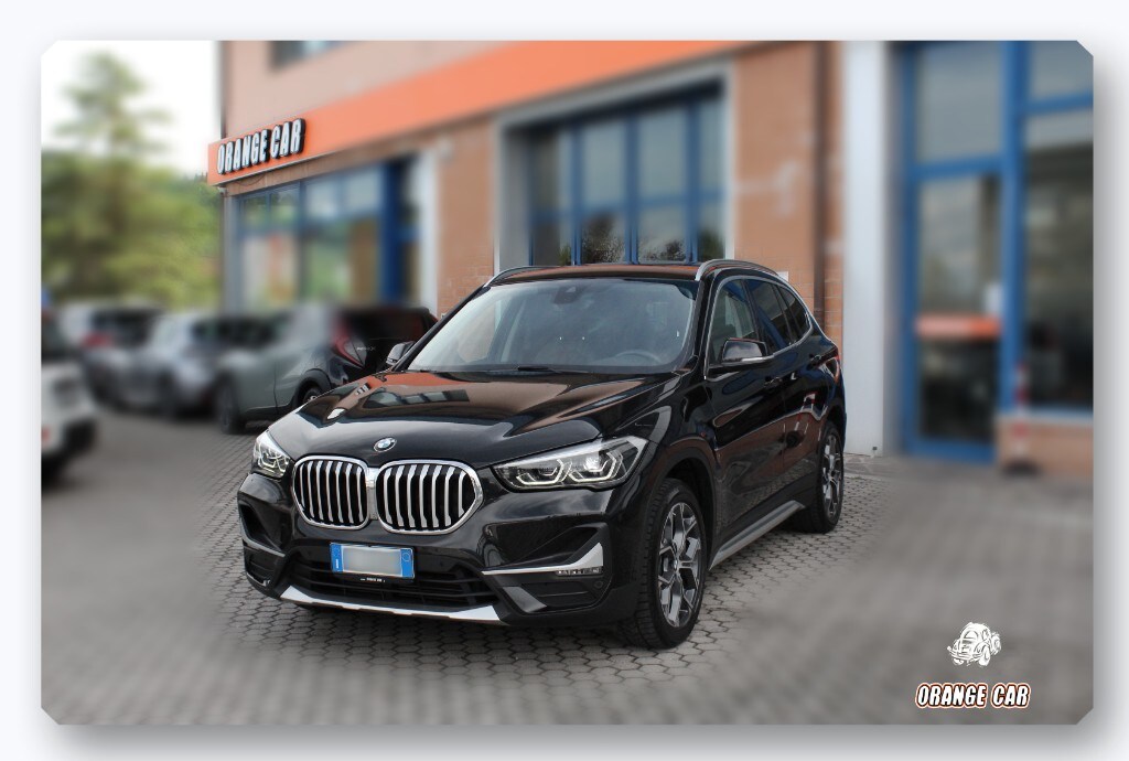BMW X1            (F48)